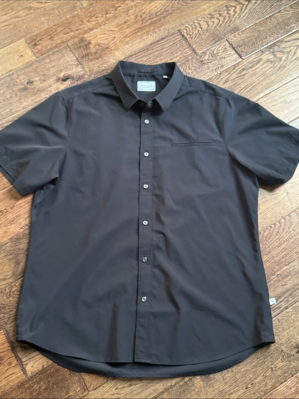 7 Diamonds Men's Black Short-Sleeve Button-Down Shirt - Picture 1 of 5